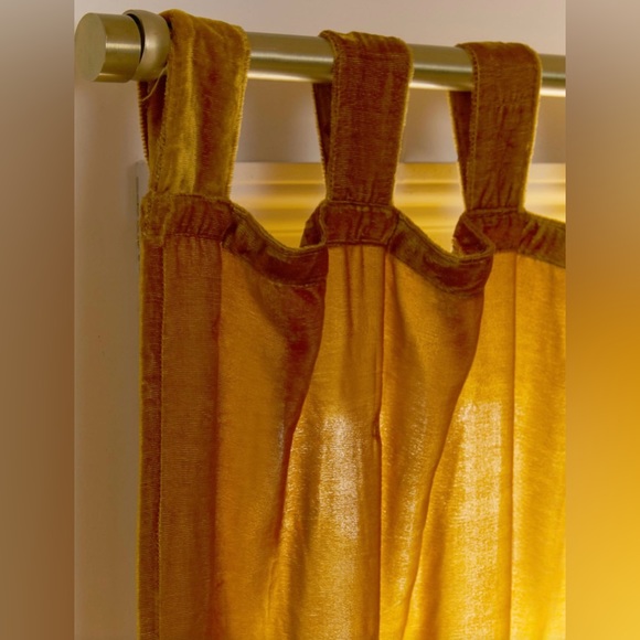 Urban Outfitters Gold Velvet Curtains - Picture 4 of 9
